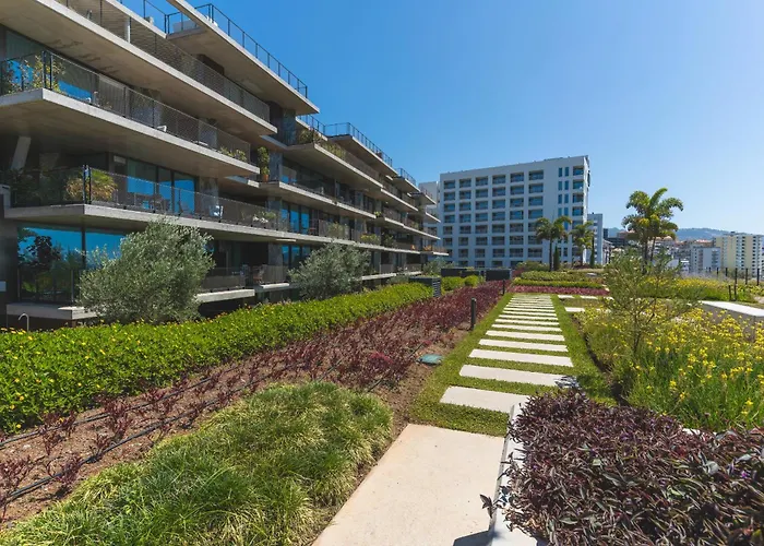 Monumental Sea&sky By Atlantic